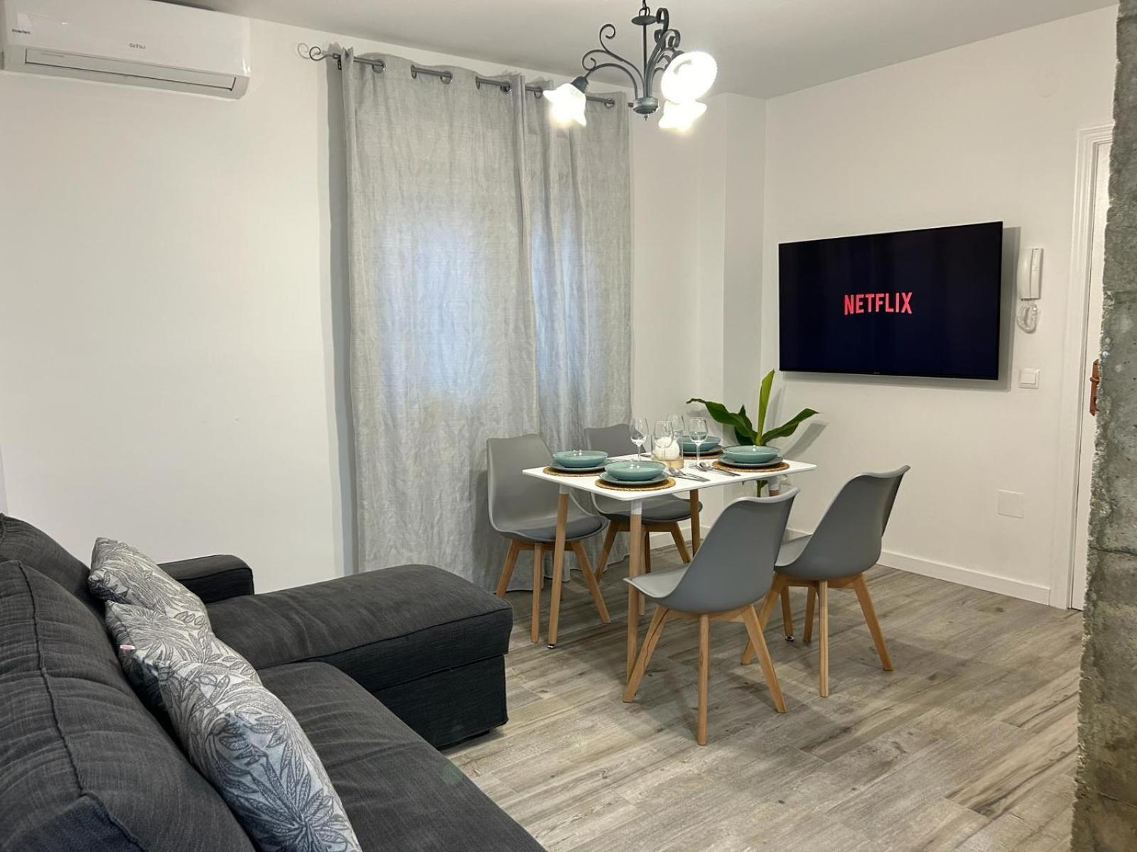 Apartment Poniente *